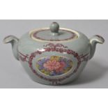 Zuckerdose, Dresden, Villeroy & Boch, um 1910Steingut, blaugrüne Engobe, florales