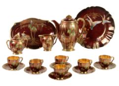 A Carlton Ware Rouge Royale coffee set , circa 1930, comprising: a coffee pot and cover; a sugar