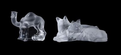 Lalique, Cristal Lalique, Happy & Heggie Cat (Chat), a frosted glass figure group, 16cm long; and