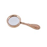 A 9 carat gold small magnifying glass by S. J. Rose, Birmingham 1979, the handle embossed with