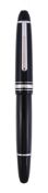 Montblanc, Meisterstuck, Solitaire, Le Grand, a black lacquer rollerball pen, the cap with a