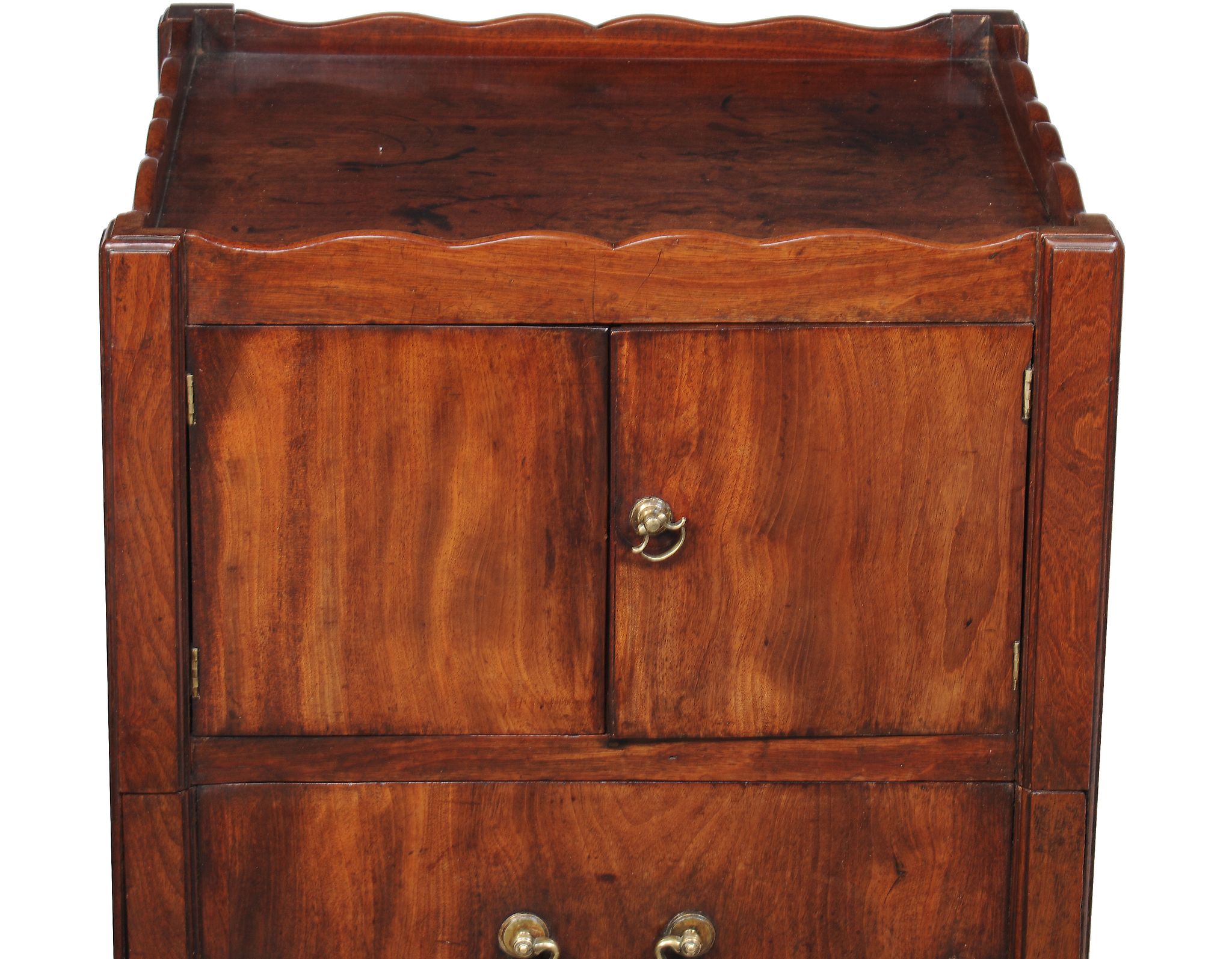 A George III mahogany night commode, circa 1780, with a pair of cupboard doors above the sliding - Image 3 of 3
