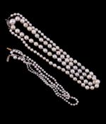 A cultured pearl necklace, the graduated 5mm to 10mm cultured pearls, on a knotted thread, to the