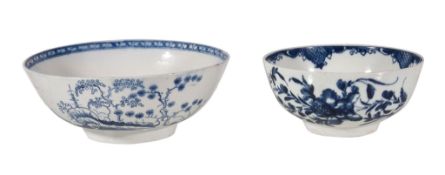 A Worcester blue and white slop bowl painted with the ÃŠnnonball' pattern, circa 1770, open