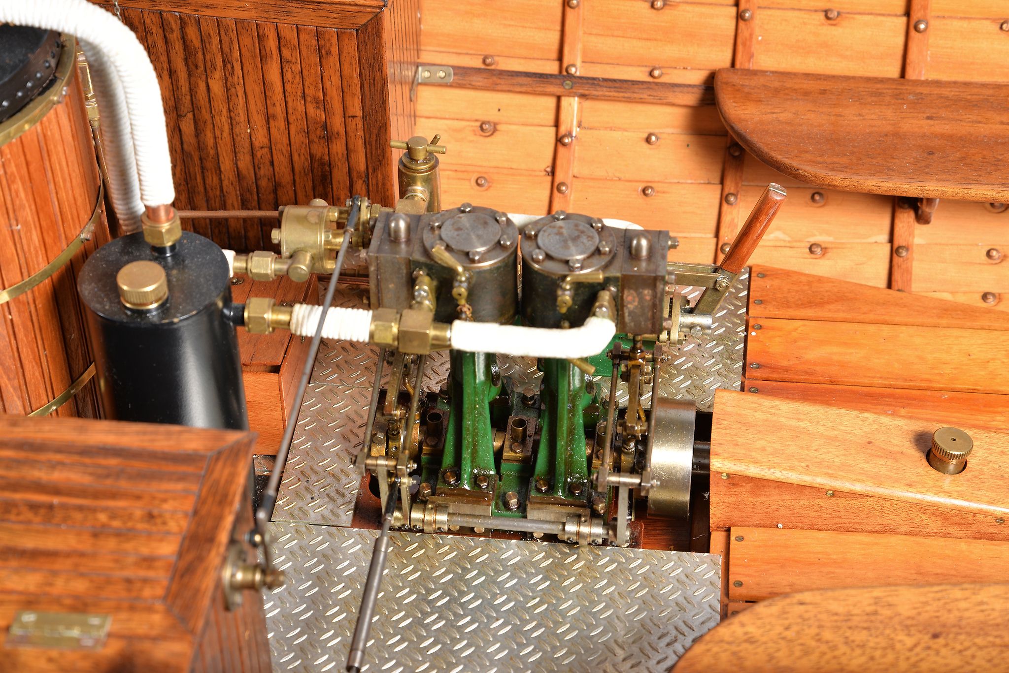 A fine exhibition quality and detailed model of a steam launch Henry , built by the late Mr Peter - Image 2 of 4