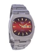 Oris, Star, a stainless steel bracelet wristwatch, automatic movement, 21 jewels, cal. 648, red