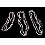 A cultured pearl necklace, the single strand of graduating cultured pearls, measuring 3mm to 7mm, on
