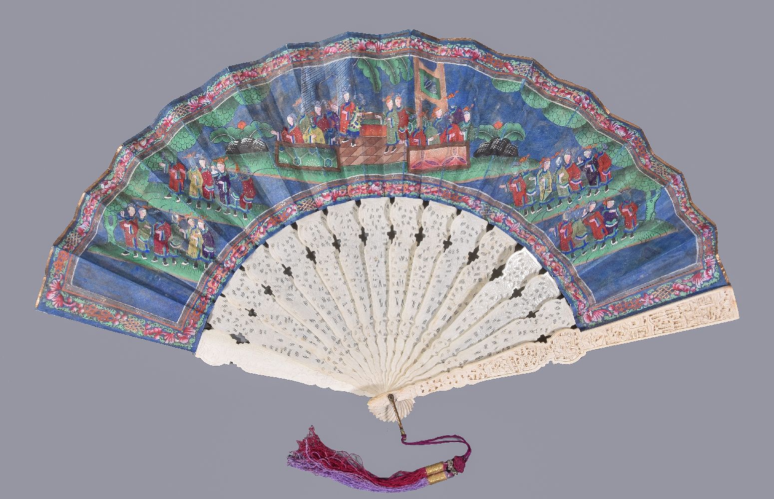 Y An ivory 'Mandarin' brise fan, Qing Dynasty, mid-19th century - Image 2 of 3