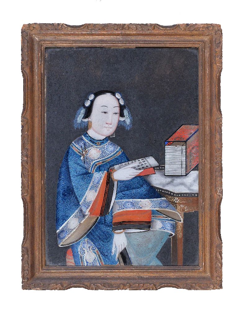 A pair Chinese Export mirror paintings, Qing Dynasty, 19th century, one of a female scribe with - Bild 4 aus 8