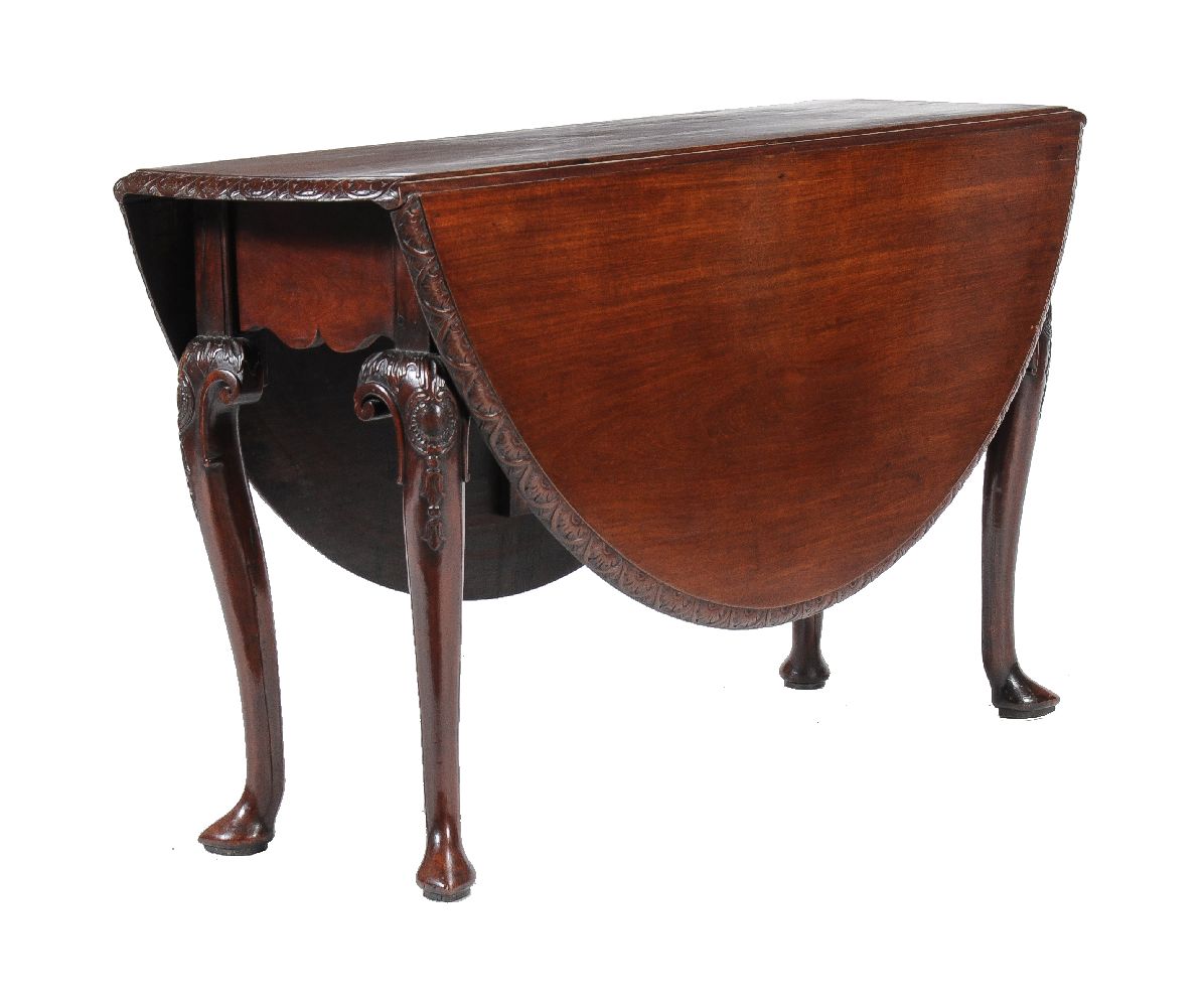 A mahogany drop leaf table in George II style, 19th century, 72cm high, the top 123cm x 139cm ( - Image 2 of 2