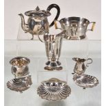 ϒ A silver three piece tea service by Walker & Hall, Birmingham 1900
