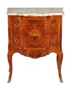 ϒ A similar pair of kingwood, rosewood and mahogany commodes