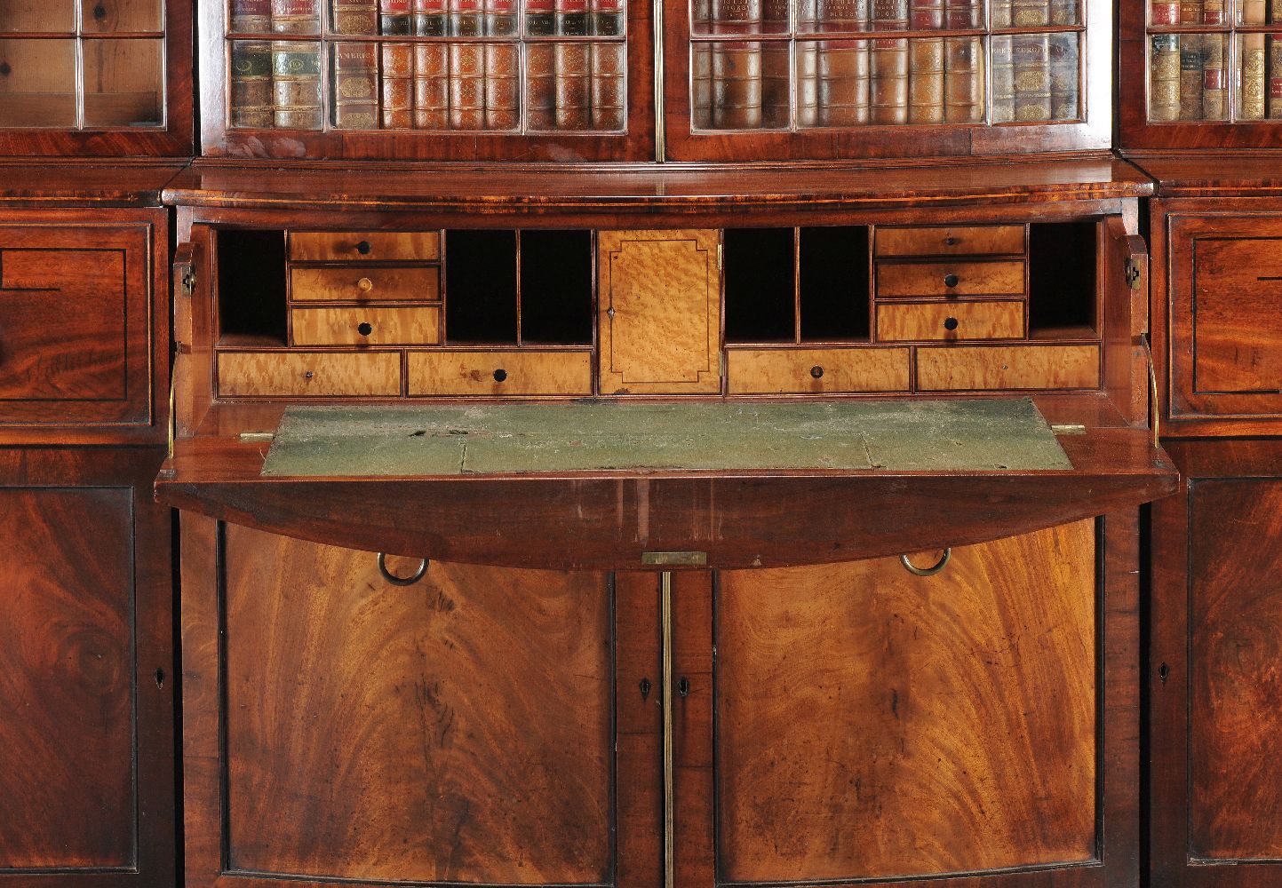 ϒ A Regency mahogany and ebony inlaid library bookcase, circa 1815 - Image 3 of 4