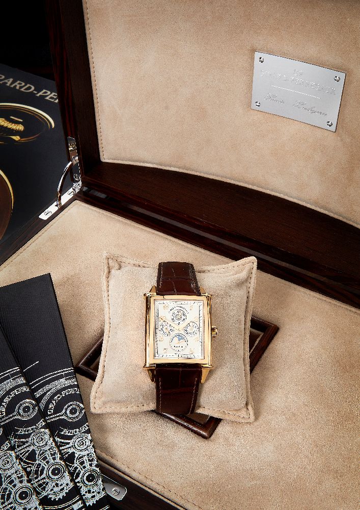 ϒ Girard Perregaux, Vintage 1945, ref. 99860, an 18 carat gold perpetual calendar wristwatch, no. 6,