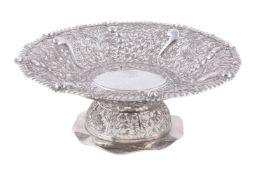 A Chinese export silver shaped circular pedestal basket by Luen Wo, Shanghai (Shanghai, Luen-Wo,