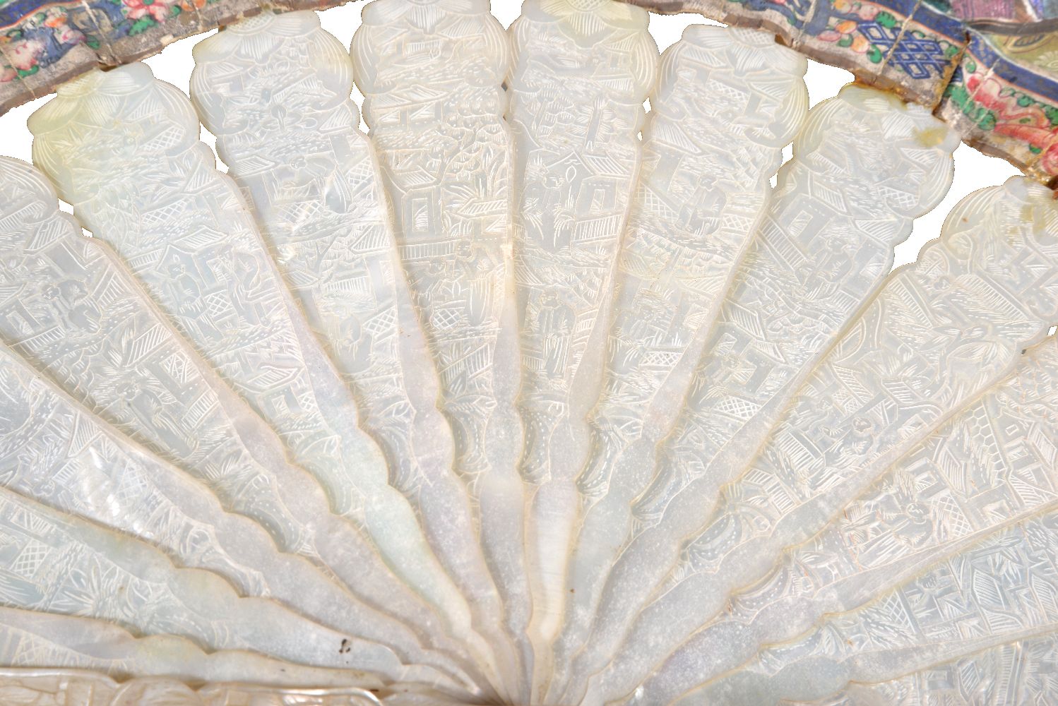 ϒ A Chinese painted 'Mandarin' fan, Qing Dynasty, 19th century - Image 2 of 31