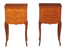 ϒ A pair of French kingwood bedside tables, first half 20th century
