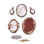 A small collection of antique jewellery, to include a shell cameo brooch carved with Hebe and the