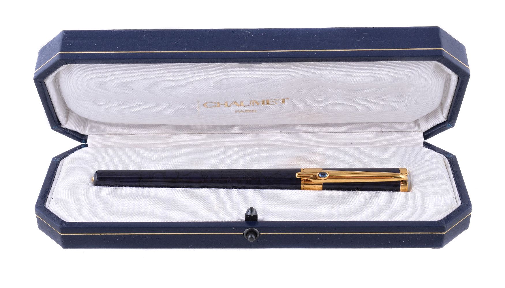 Chaumet, a purple marbled fountain pen - Image 3 of 3
