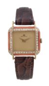 ϒ Bucherer, ref. 908, a lady's 18 carat gold, coral and diamond wristwatch