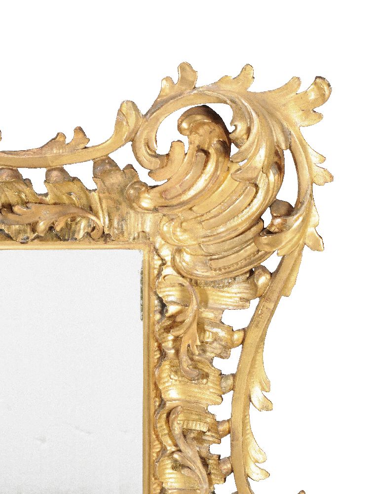 A carved giltwood wall mirror in George III style - Image 4 of 5