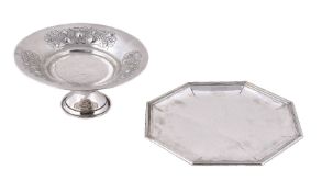 An Italian silver coloured octagonal serving plate or salver