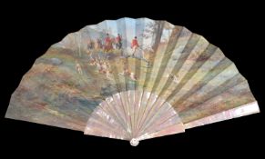 ϒ [Fox hunting interest] A mother of pearl large fan