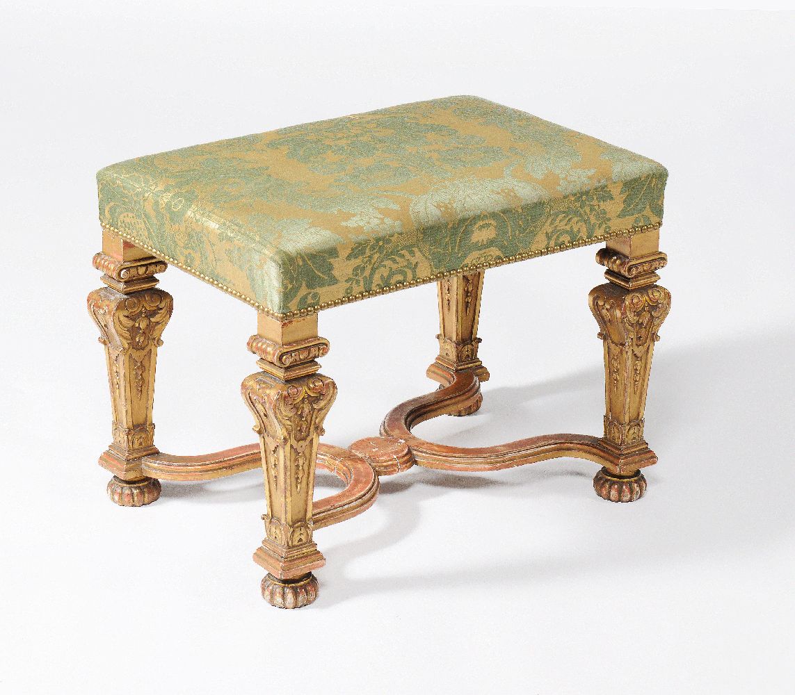 A carved giltwood stool - Image 2 of 3