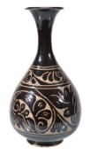 A 'Cizhou' sgraffitto brown-glazed vase