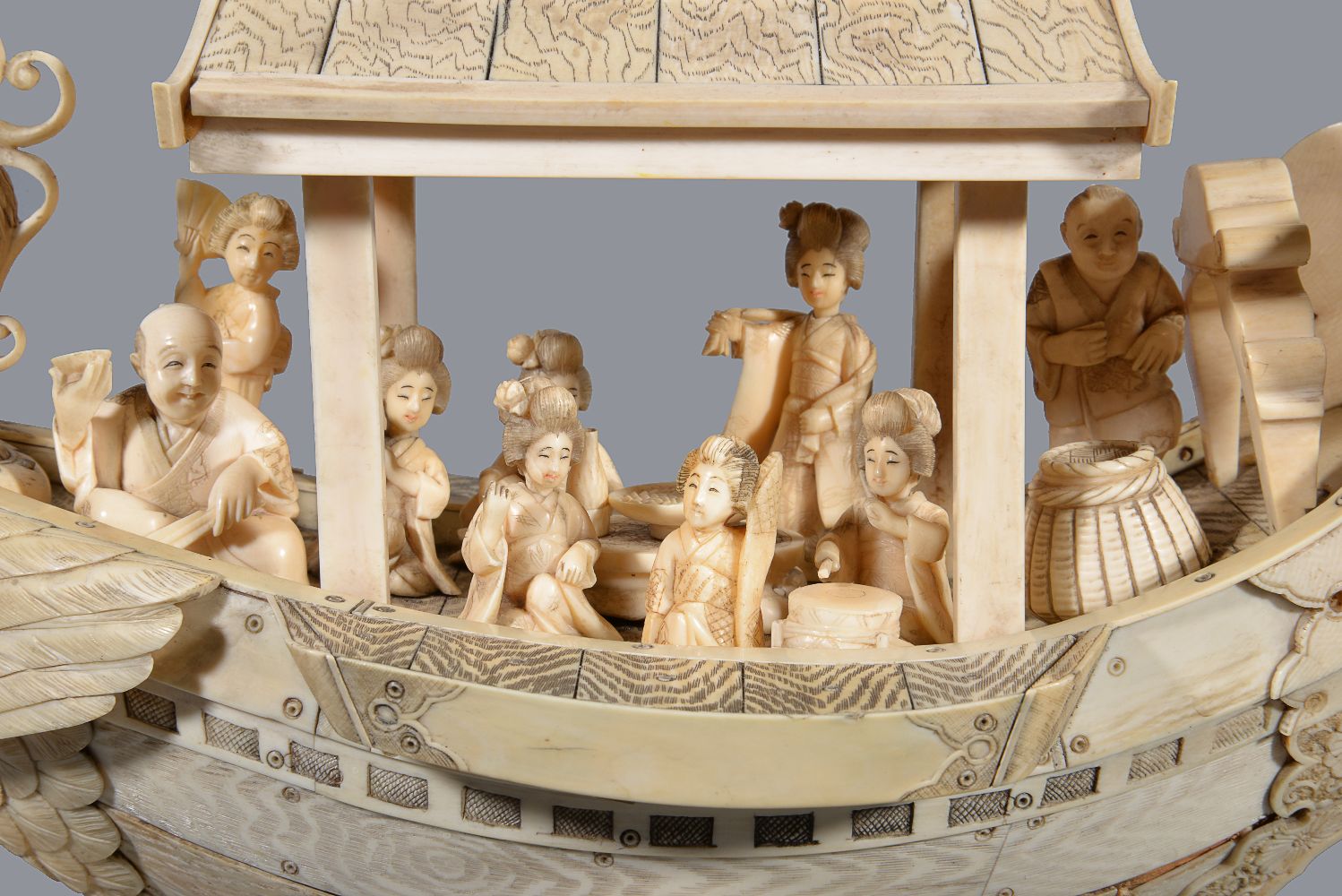 ϒ A Japanese sectional ivory model of a boat - Image 3 of 3
