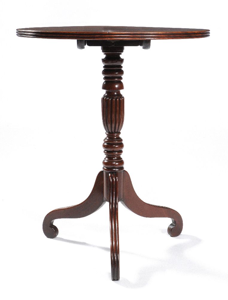 A Regency mahogany pedestal occasional table - Image 2 of 3