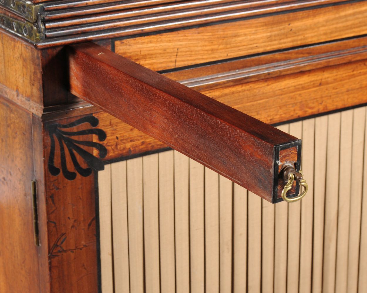 ϒ A pair of George III mahogany and ebony marquetry inlaid side cabinets - Image 5 of 5