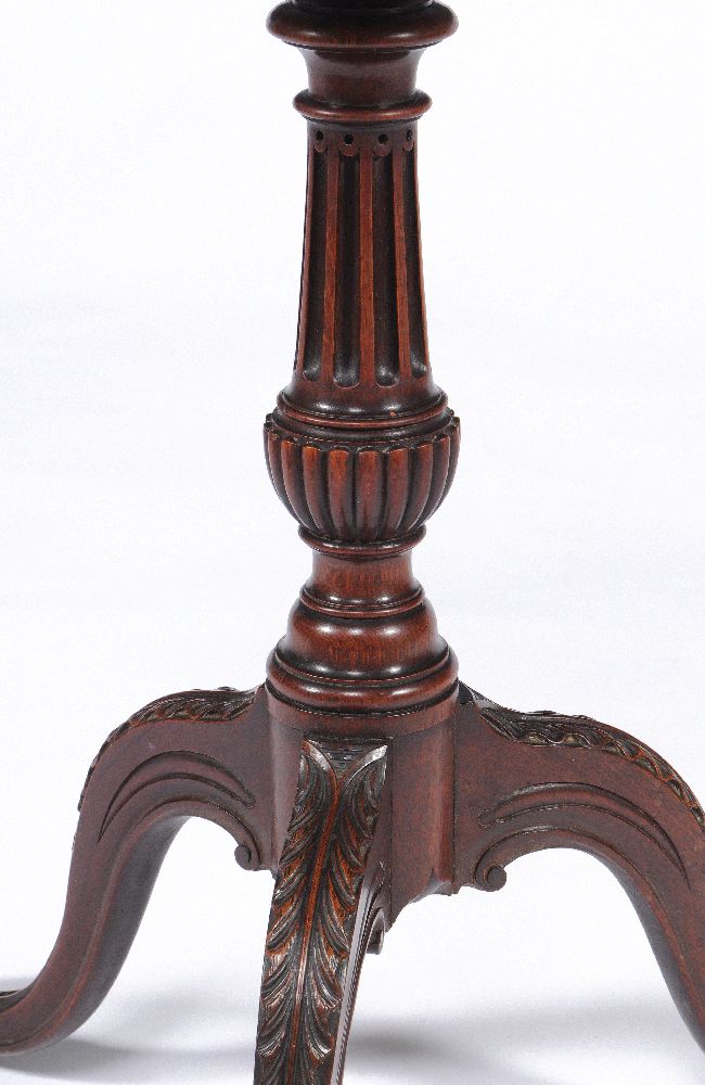 A George III mahogany candle stand - Image 3 of 3