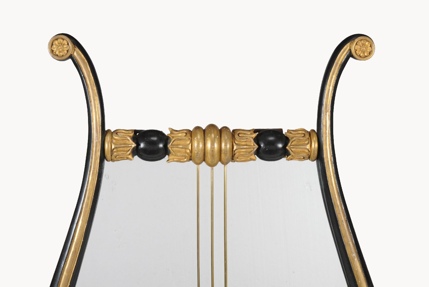 A pair of black painted and parcel gilt wall mirrors - Image 4 of 5