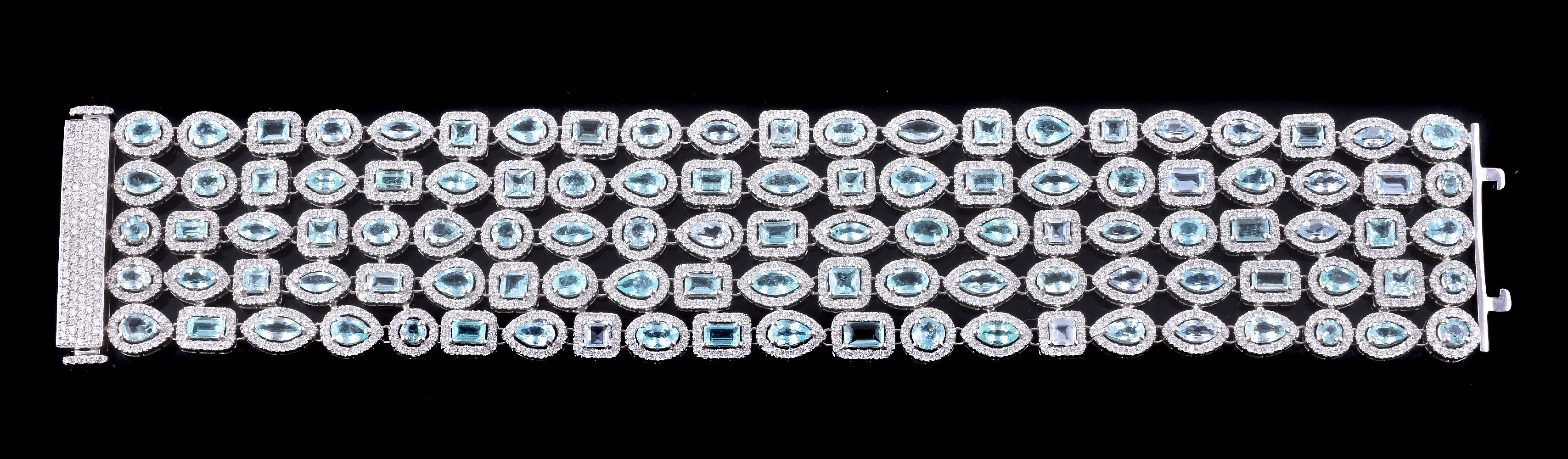 A paraiba tourmaline and diamond bracelet