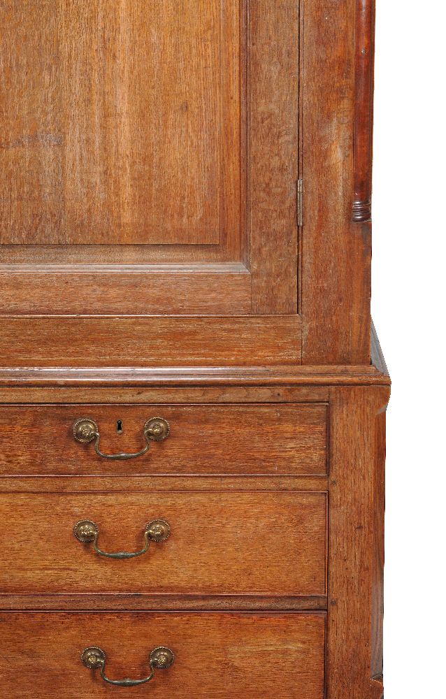 A George III oak press cupboard - Image 2 of 2