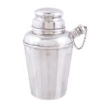 An American silver coloured small cocktail shaker by Reed & Barton