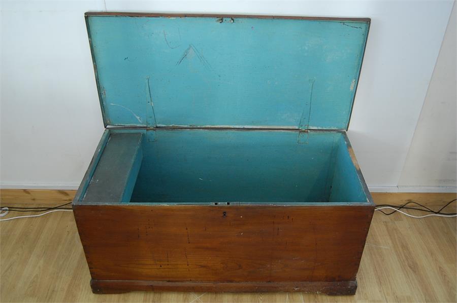 18th / 19th C. Pitch Pine Blanket Box with Iron Carry Handles - Image 2 of 2