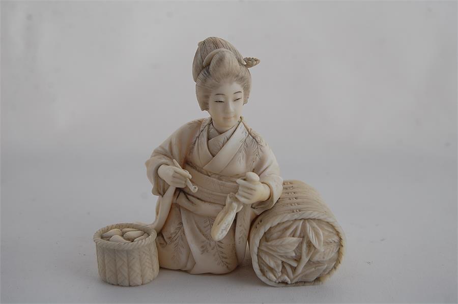 Meiji Period Japanese Ivory Okimono of a seated Geisha, signature to base - Image 4 of 5