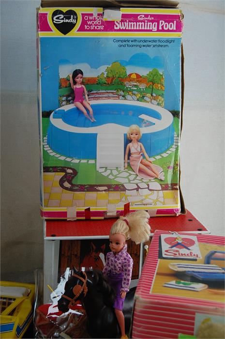 A Large Collection of Vintage Sindy & Barbie - Image 4 of 8