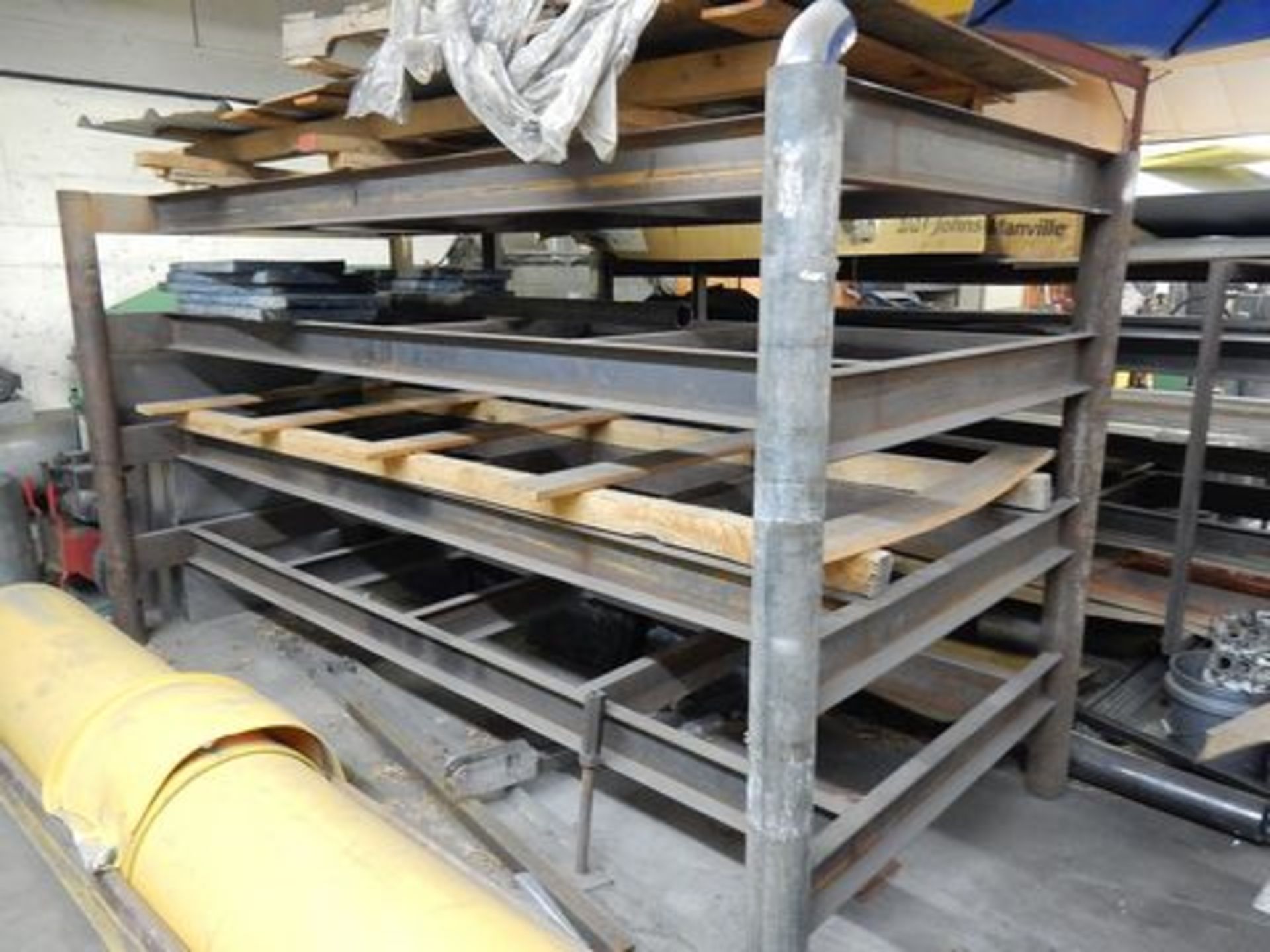 LOT (2) HORIZ. SHEET METAL RACKS, INCLUDING (1) 62" X 128" 5-TIER HORIZ. & (1) 62" X 11' 4-TIER - Bild 2 aus 2