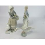 Lladro Figure of a girl with ducks 22cm high,