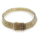 Gold strap link bracelet stamped 9ct approx 10.