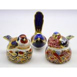 Four Royal Crown Derby paperweights 'Chaffinch Nesting', 'Goldfinch Nesting', 'Aus Fairy Wren',