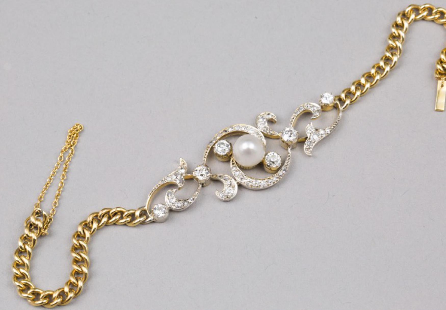 A 15K Wild Pearl Diamond Bracelet