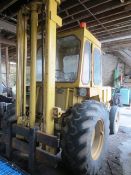 Manitou all road forklift, hours: believed to be 8409, serial number: 14193 please note: oil leak at