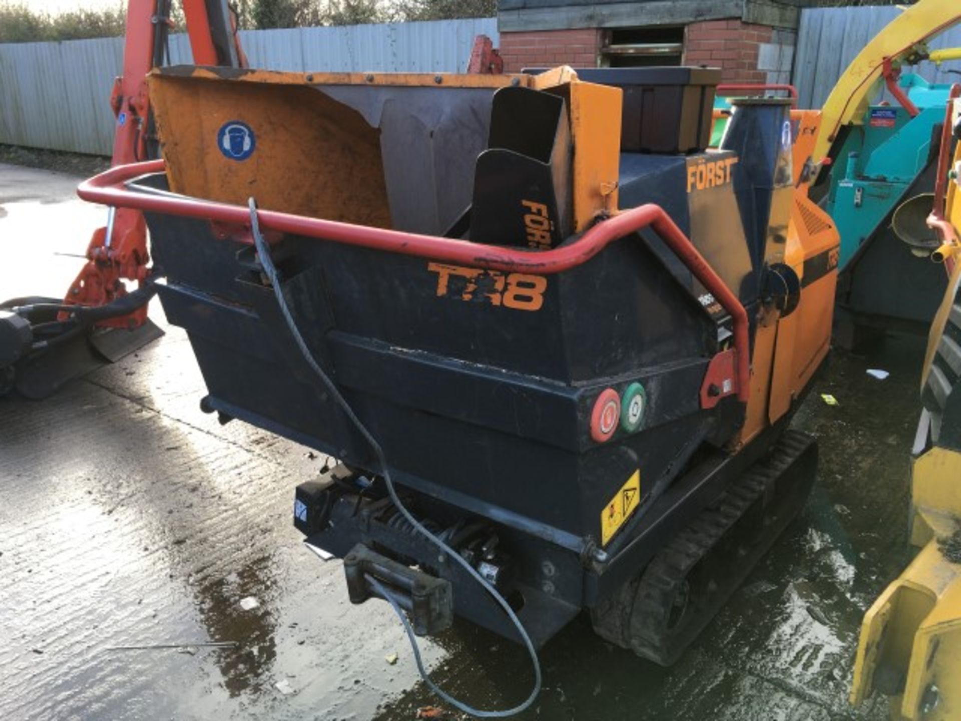 Forst ST8 doubletracked woodchipper, Serial No: SA95T800000028309Lot located at:VPM (UK) Ltd, - Image 5 of 5