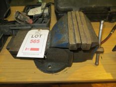 Sealey 8" 200mm Bench Vice Model CV200XT Lot located at: Unit 2 Stonestile Business Park,