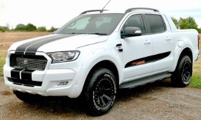 FORD RANGER 3.2 TDCi Wildtrak Auto Desert Fighter 32 4x4 Double Cab Pick UpRight Hand DriveVRM: AJ17