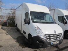 Renault Master 125.35 LWB lo-loader luton box van. Registration: WU63 OPA. Recorded mileage: 147,